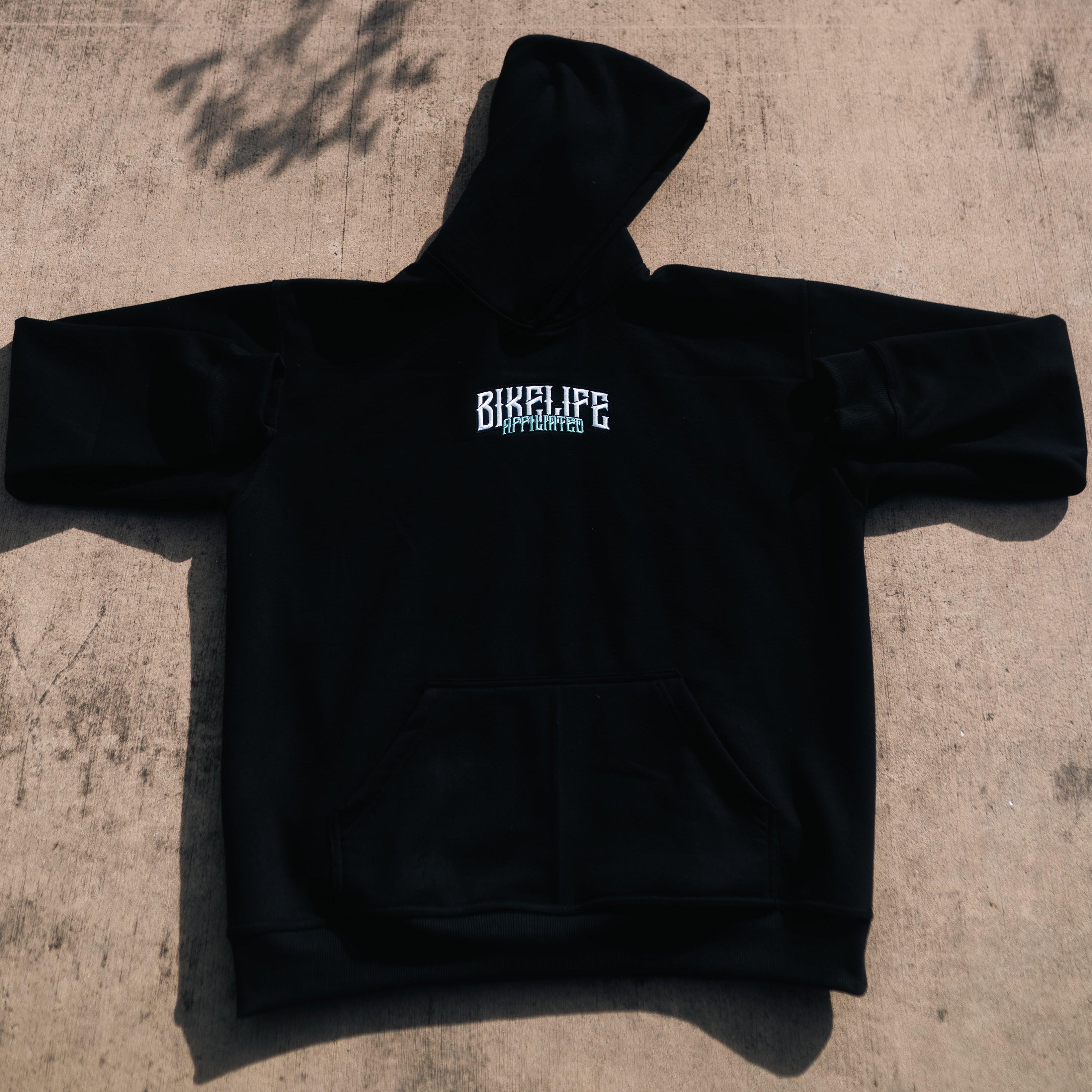 OVERSIZED HOODIE