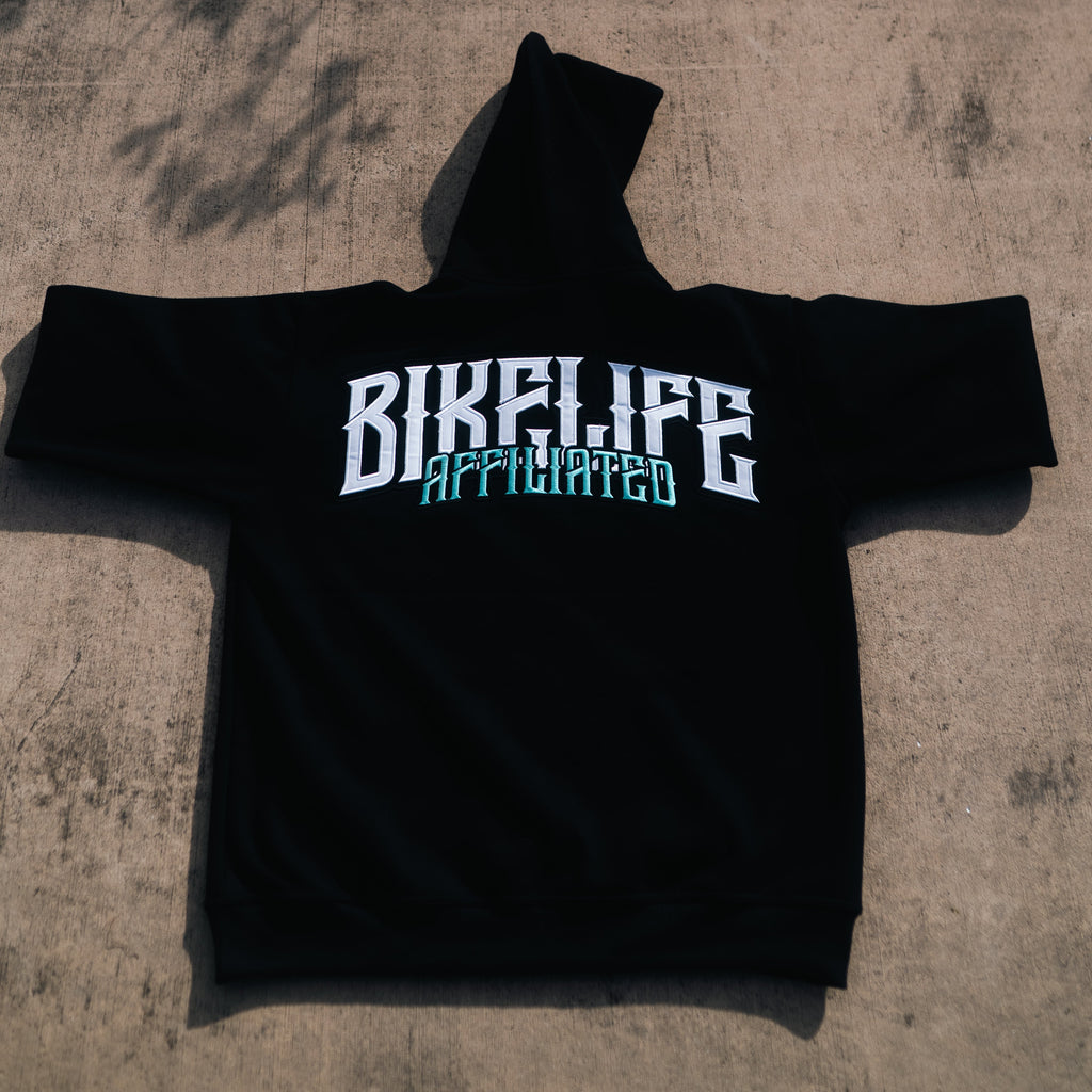 OVERSIZED HOODIE